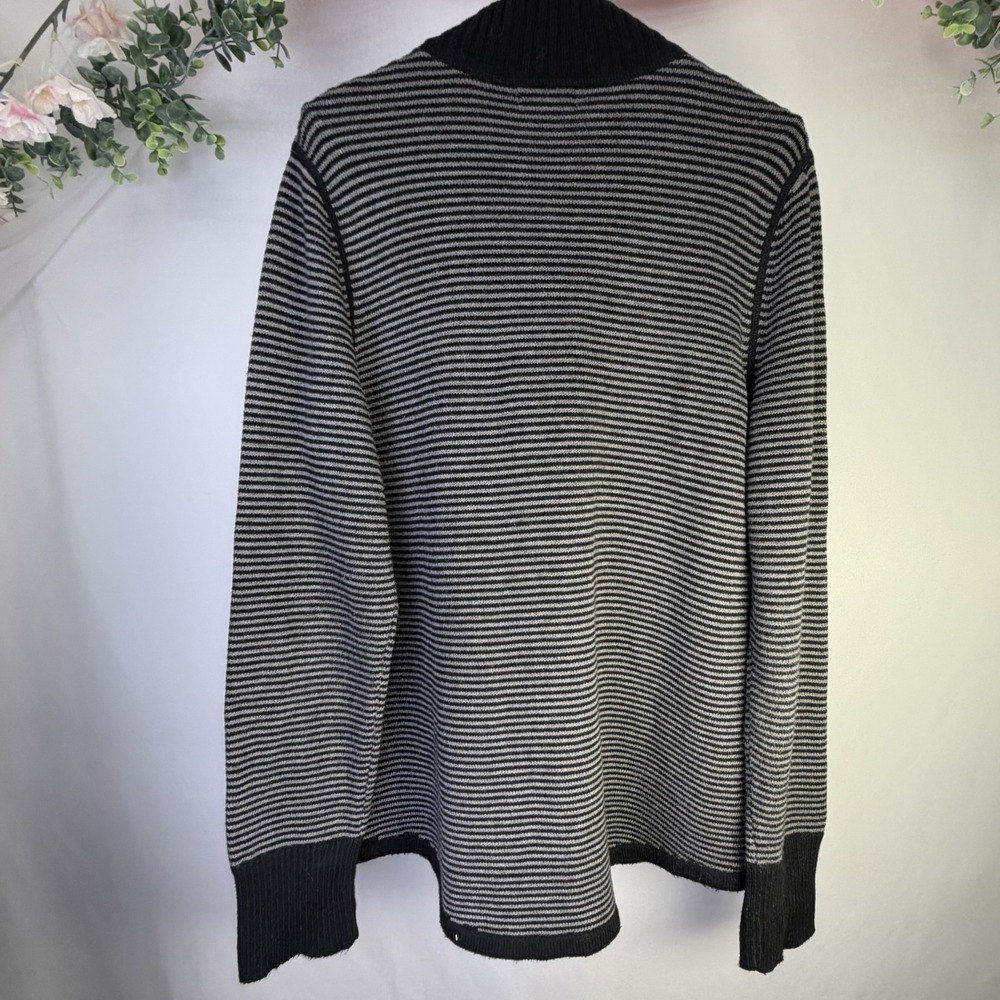 Eddie Bauer Womens Striped Full Zip Mock Neck Sweater Jacket Charcoal White L - Picture 2 of 4